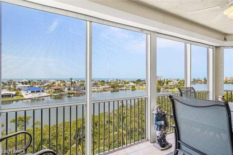 4192 Bay Beach Ln 875, Fort Myers Beach FL - photo 12 of 32