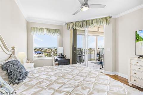 4192 Bay Beach Ln 875, Fort Myers Beach FL - photo 14 of 32