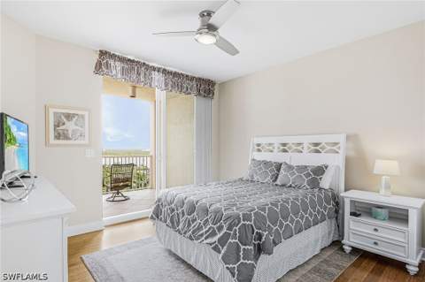 4192 Bay Beach Ln 875, Fort Myers Beach FL - photo 17 of 32