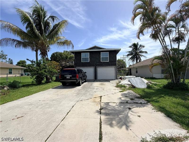 2 bedroom SingleFamilyResidence at 125 4th St, Trail Acres, Naples — photo 2