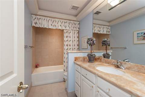 4301 Gulf Shore Blvd N 1900, Naples FL - photo 14 of 29