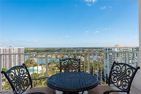 4301 Gulf Shore Blvd N 1900, Naples FL - photo 9 of 29
