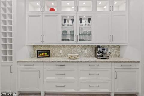 6641 Edgecumbe Dr, Naples FL - photo 13 of 50
