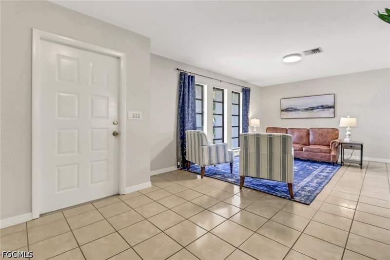 3 bedroom SingleFamilyResidence at 4800 SW 12th Pl, Cape Coral, Cape Coral — photo 3