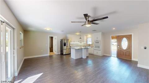 27514 Playa Del Rey Ln, Bonita Springs FL - photo 10 of 40