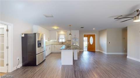 27514 Playa Del Rey Ln, Bonita Springs FL - photo 11 of 40