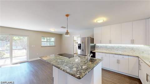 27514 Playa Del Rey Ln, Bonita Springs FL - photo 8 of 40