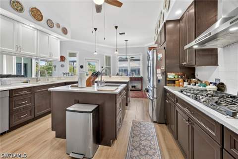 205 2nd St, Bonita Springs FL - photo 12 of 40