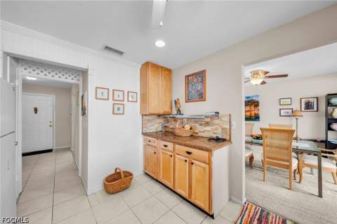 13540 Stratford Place Cir 202, Fort Myers FL - photo 8 of 29