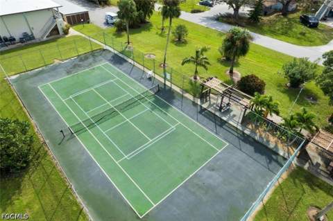 16001 Dublin Cir 203, Fort Myers FL - photo 6 of 37