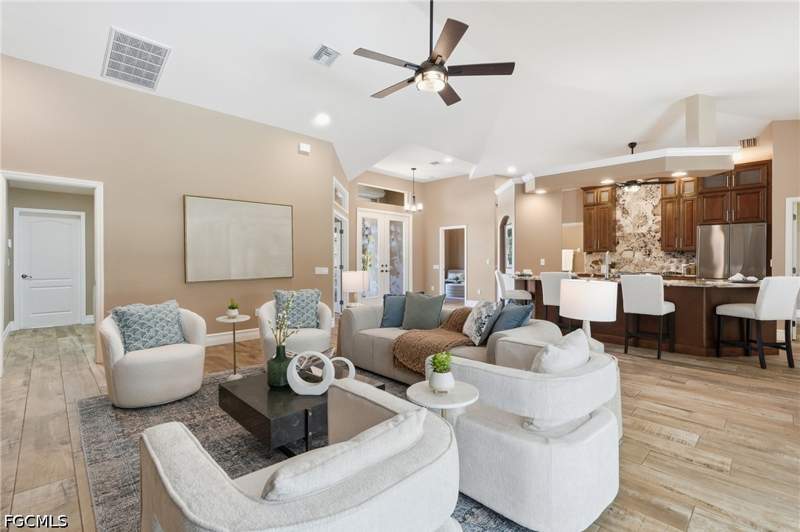 3 bedroom SingleFamilyResidence at 7407 Cobb Rd, Rapid, Bokeelia — photo 4