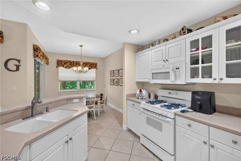 1672 Tarpon Bay Dr S 102, Naples FL - photo 12 of 38