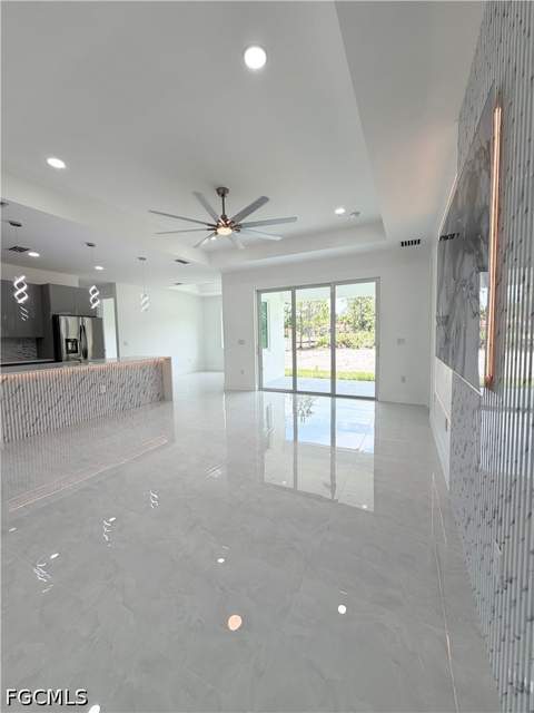808 Congress Ave, Lehigh Acres FL - photo 11 of 24
