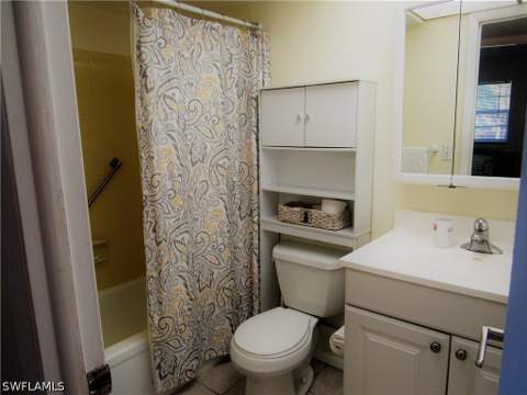 100 Forest Lakes Blvd 109, Naples FL - photo 21 of 35