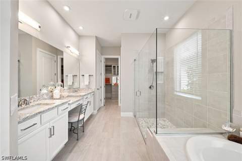 8884 Scarlotti Pl, Naples FL - photo 19 of 50