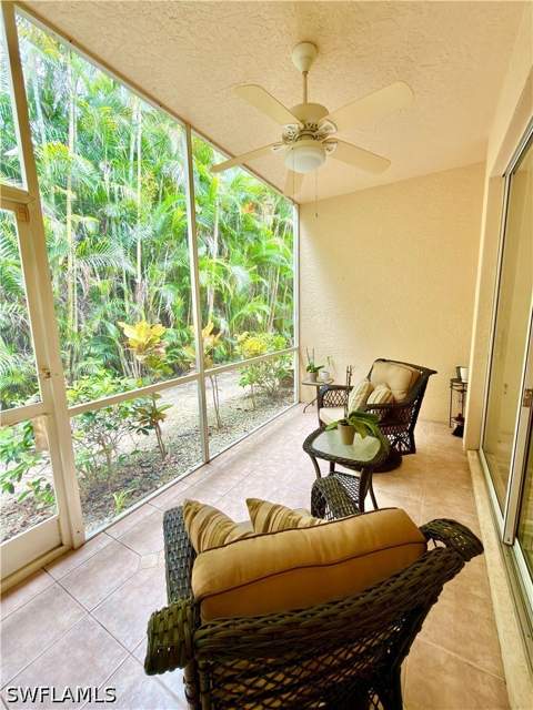 517 Robin Hood Cir 101, Naples FL - photo 21 of 29