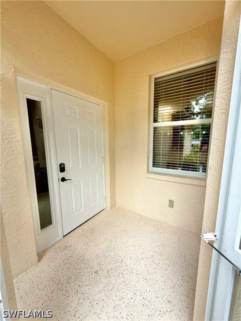 517 Robin Hood Cir 101, Naples FL - photo 7 of 29