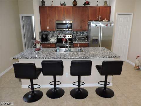204 NW 11th St, Cape Coral FL - photo 15 of 43
