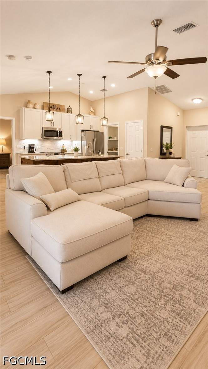 4 bedroom SingleFamilyResidence at 3705 NE 23rd Ave, Cape Coral, Cape Coral — photo 4