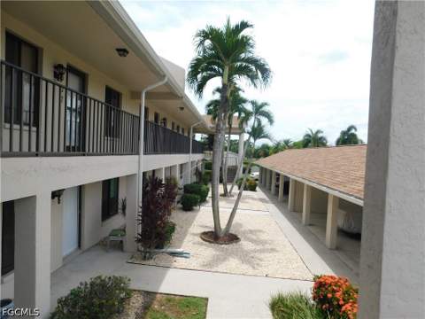 15140 Riverbend Blvd 506, North Fort Myers FL - photo 11 of 25