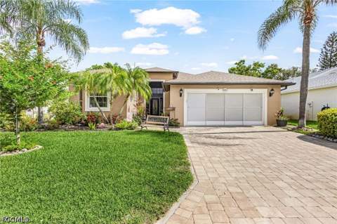 9237 Lanthorn Way, Estero FL - photo 8 of 38