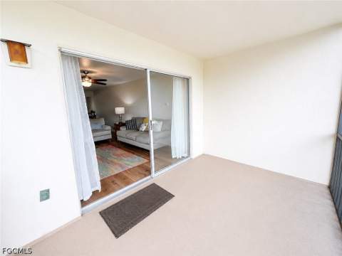 2079 Barkeley Ln 13, Fort Myers FL - photo 15 of 25