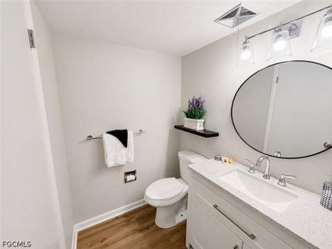 2079 Barkeley Ln 13, Fort Myers FL - photo 19 of 25