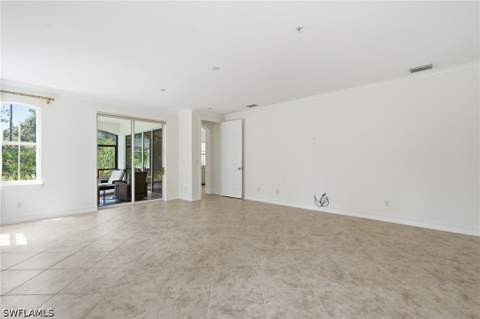 2886 Castillo Ct 101, Naples FL - photo 17 of 35
