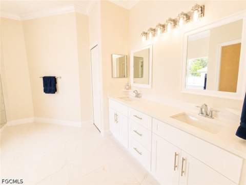 200 NW 7th Ter, Cape Coral FL - photo 17 of 21