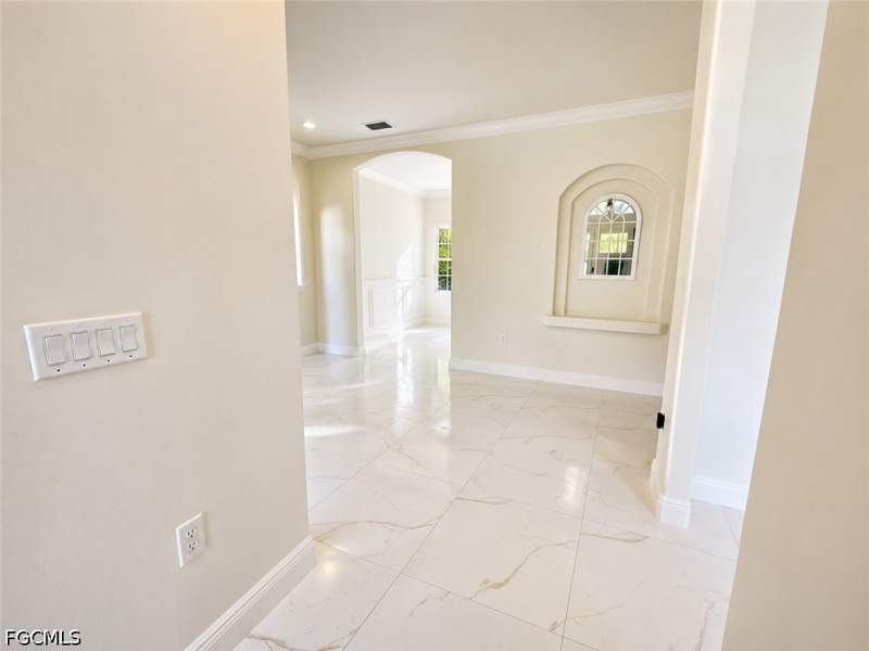 3 bedroom SingleFamilyResidence at 200 NW 7th Ter, Cape Coral, Cape Coral — photo 3