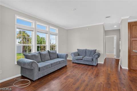 5671 Captain John Smith Loop, North Fort Myers FL - photo 8 of 44