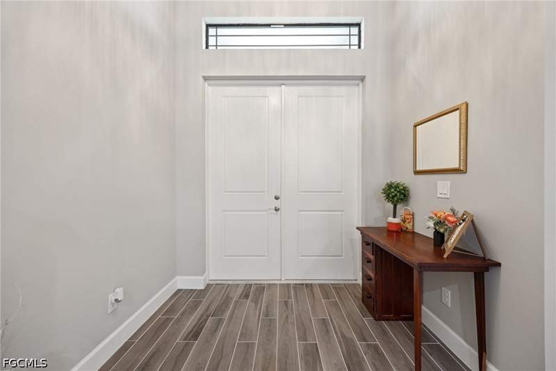 3 bedroom SingleFamilyResidence at 1110 NE 7th Pl, Cape Coral, Cape Coral — photo 5