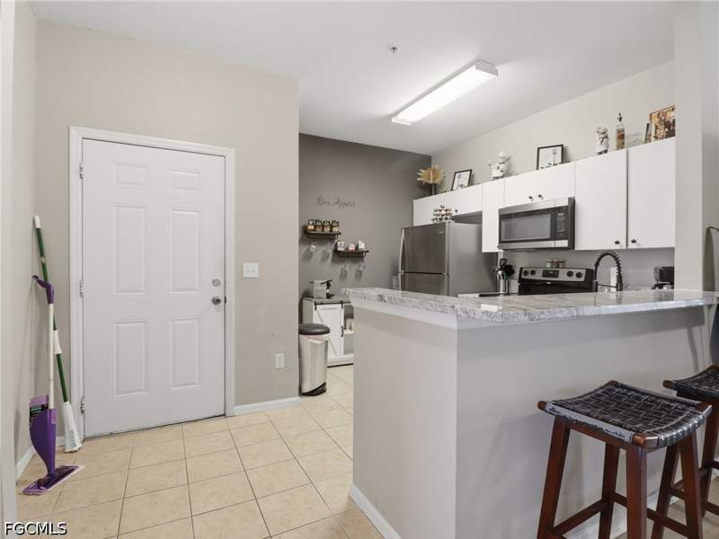 3 bedroom Condominium at 15360 Bellamar Cir 3524, Bellamar, Fort Myers — photo 4