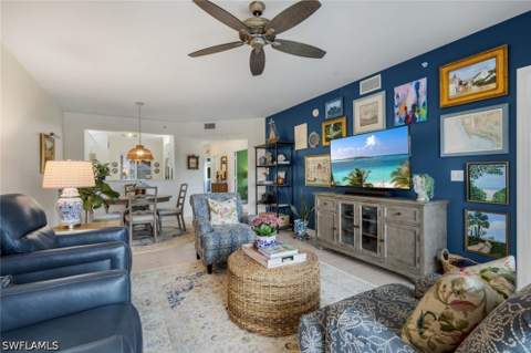 7822 Great Heron Way 201, Naples FL - photo 6 of 35
