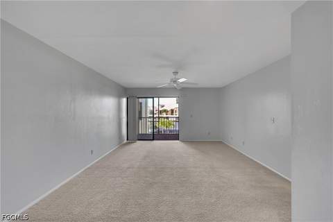 8474 Charter Club Cir 13, Fort Myers FL - photo 8 of 32