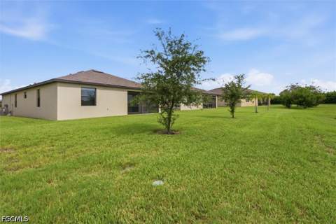 14467 Cantabria Dr, Fort Myers FL - photo 24 of 39
