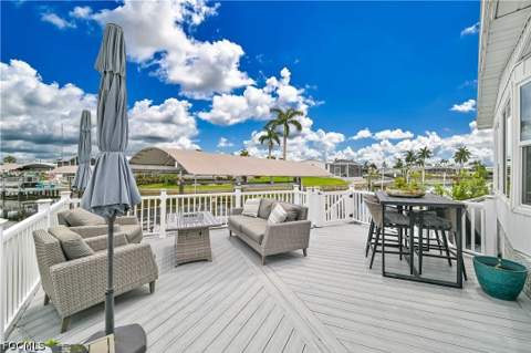 17591 Bryan Ct, Fort Myers Beach FL - photo 17 of 40