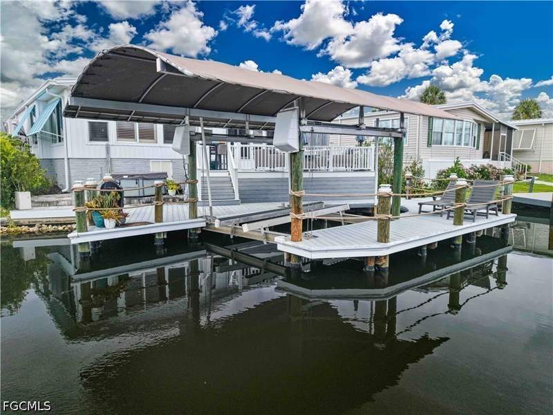 2 bedroom ManufacturedHome at 17591 Bryan Ct, Bayside Estates, Fort Myers Beach — photo 2