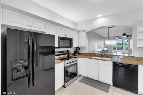 1320 Charleston Square Dr 103, Naples FL - photo 20 of 47