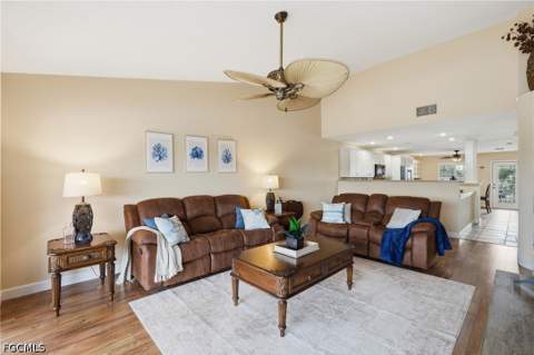 4206 SE 20th Pl 105, Cape Coral FL - photo 8 of 44