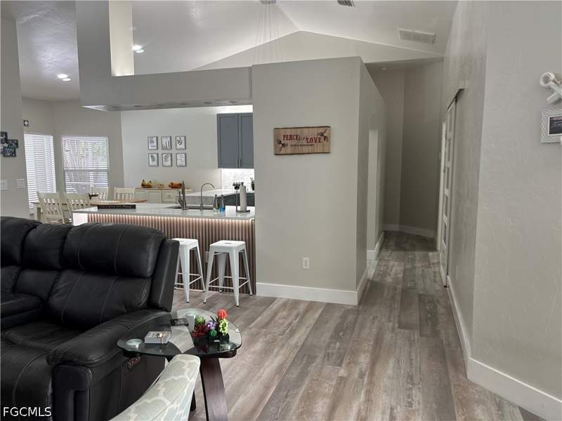 3 bedroom SingleFamilyResidence at 11670 Pine Hammock Cir, Fort Myers, Fort Myers — photo 4