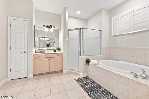 14142 Reflection Lakes Dr, Fort Myers FL - photo 12 of 30