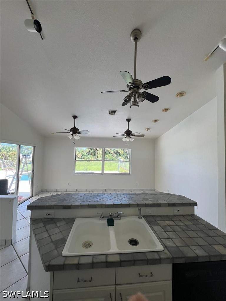 3 bedroom SingleFamilyResidence at 2875 18th Ave SE, Golden Gate Estates, Naples — photo 5
