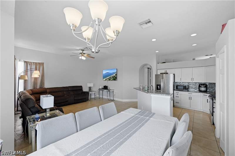 4 bedroom SingleFamilyResidence at 2930 35th Ave NE, Golden Gate Estates, Naples — photo 4