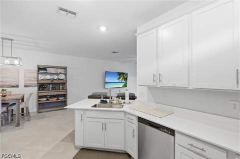 2228 Dragonfruit Way, Naples FL - photo 9 of 30