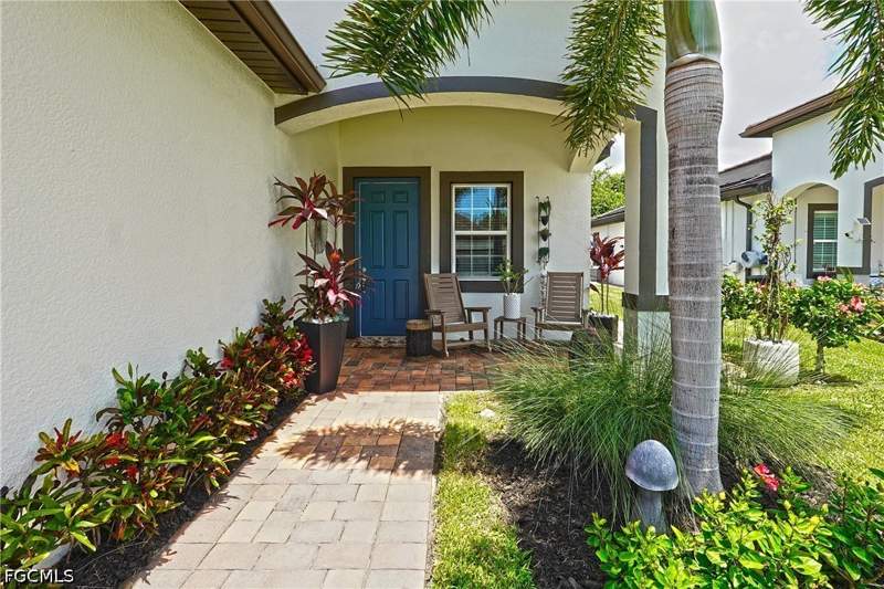 2 bedroom Attached at 1169 S Town And River Dr, Riverside Avenue Villas, Fort Myers — photo 3