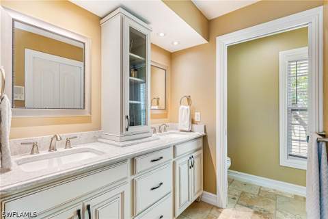 401 Candlewick Cir E, Lehigh Acres FL - photo 13 of 48