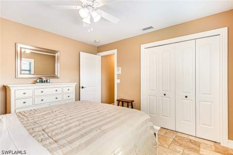 401 Candlewick Cir E, Lehigh Acres FL - photo 20 of 48