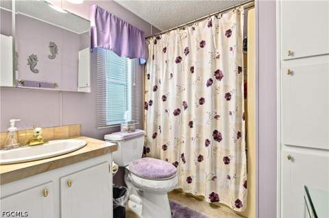 9270 Desoto Dr, North Fort Myers FL - photo 13 of 49