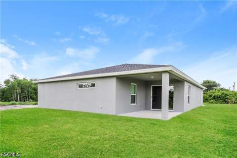 3109 14th St SW, Lehigh Acres FL - photo 14 of 16